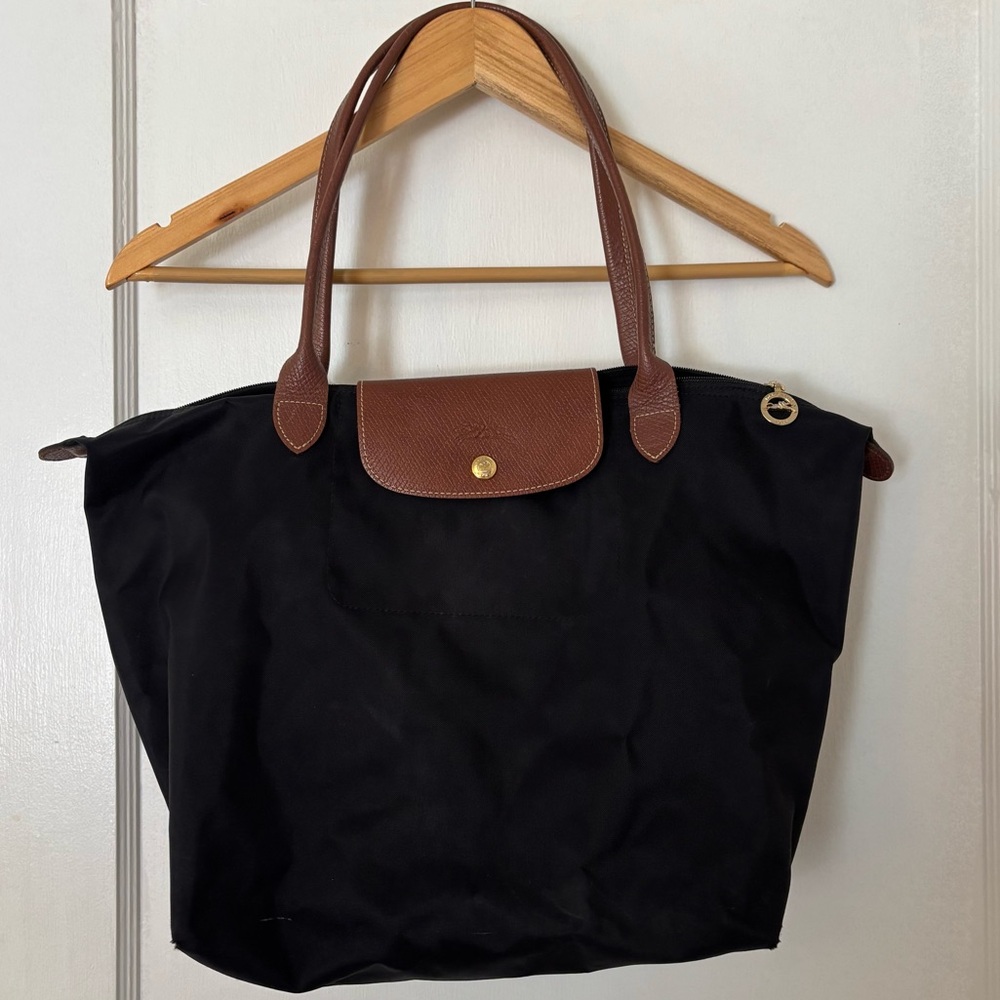 Longchamp Le Pliage in Black